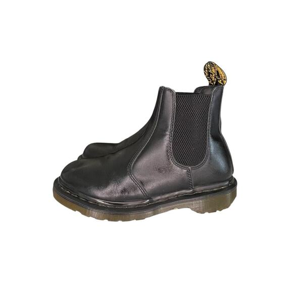 ***SOLD*** Dr. Martens Womens 2976 Pull On Quad Gothic Chelsea Boots Size 7 - Picture 1 of 6